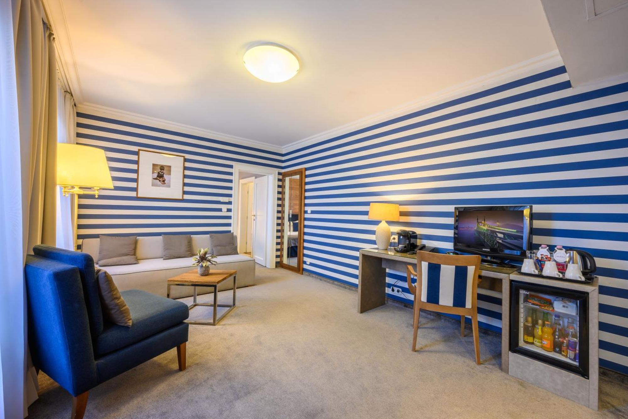 Ambra Hotel Budapest Ngoại thất bức ảnh